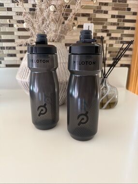 Peloton Camelbak Sport Water Bottles - Set of 2